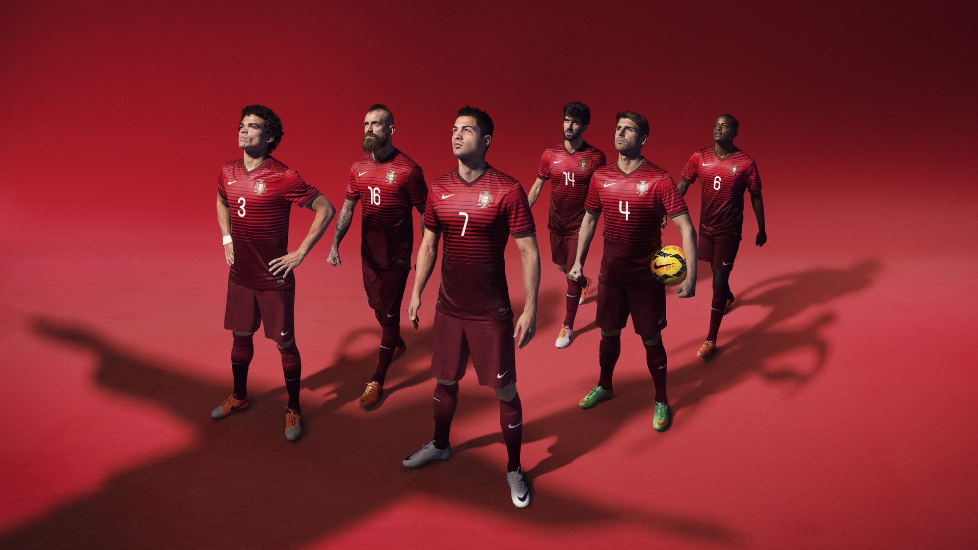 足球狂热：全球最热的球迷聚会盘点，足球最火的人